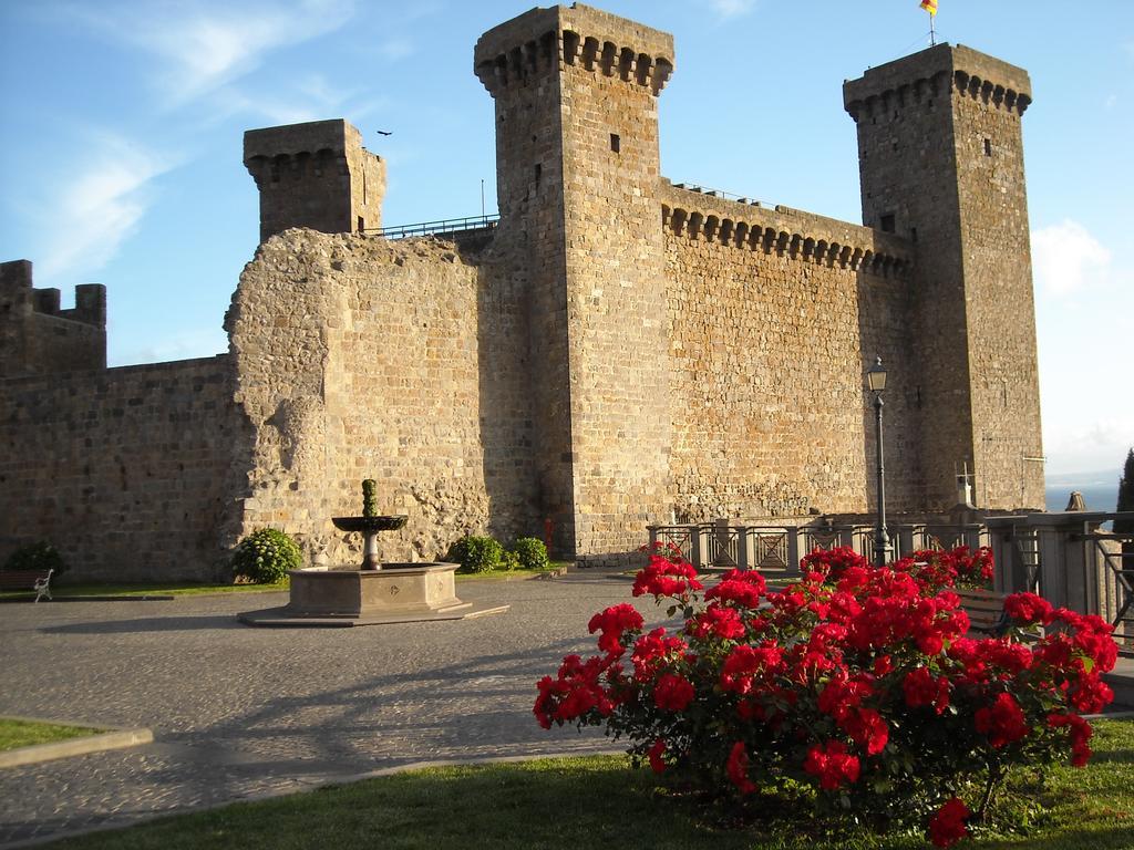 Apartment Santa Maria Bolsena Exteriör bild